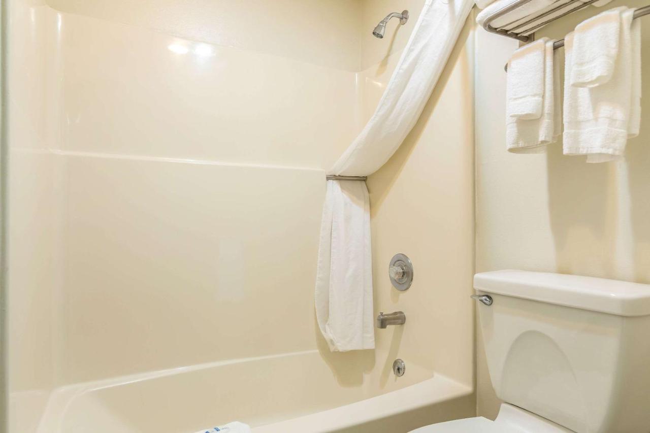 Rodeway Inn ボーズマン エクステリア 写真